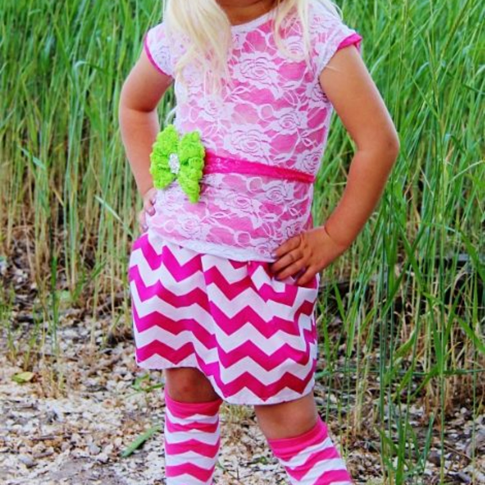 5 for $25  Girls Hot Pink Chevron Summer Skirt - Picture 4 of 4
